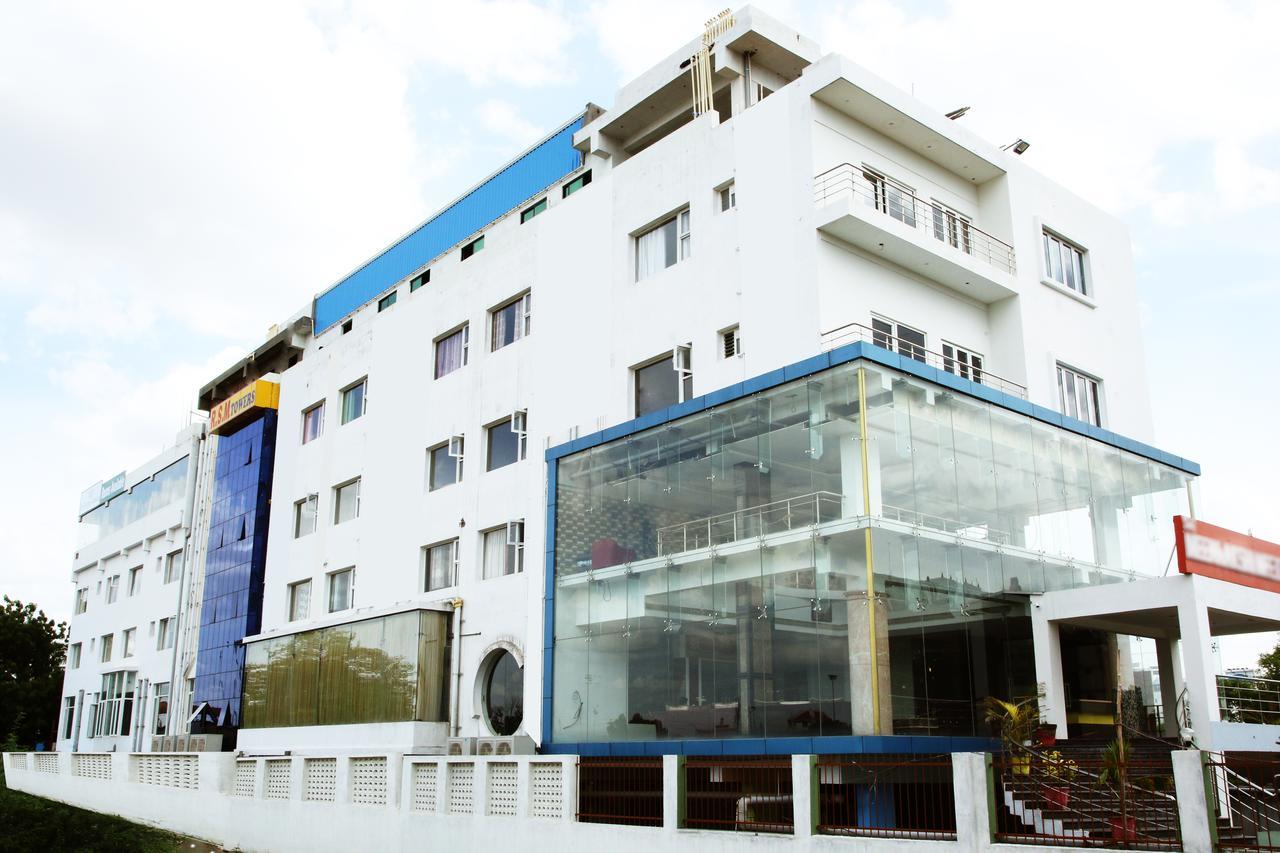 מלון מדוראי Rio Grande Residency מראה חיצוני תמונה